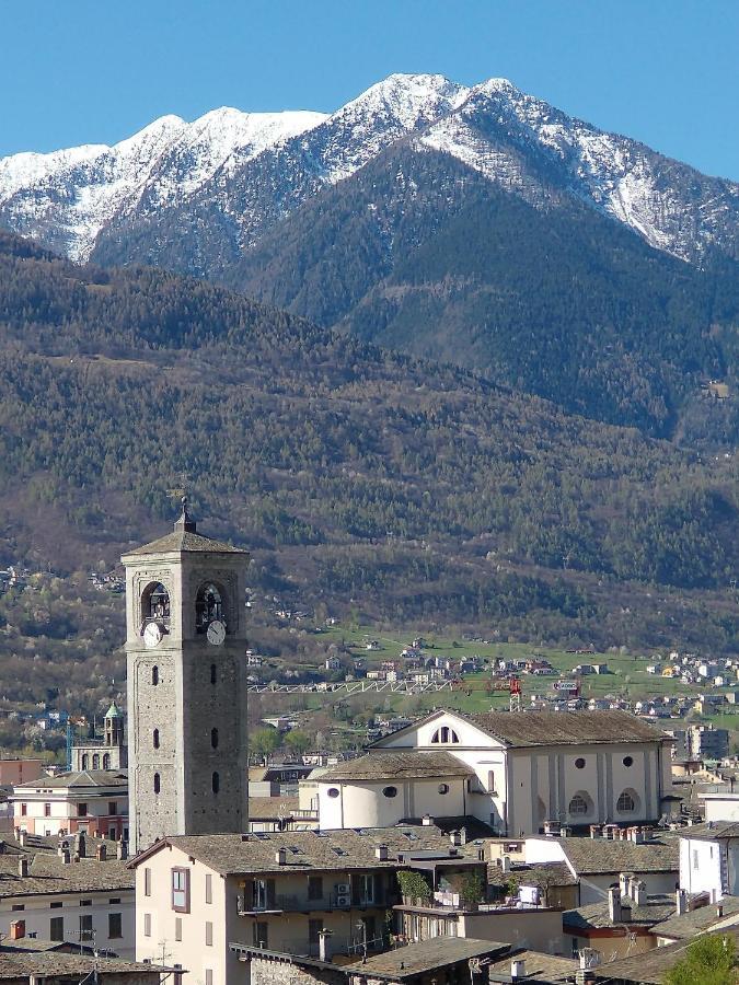 La Casa Del Birraio Appartement Sondrio Buitenkant foto